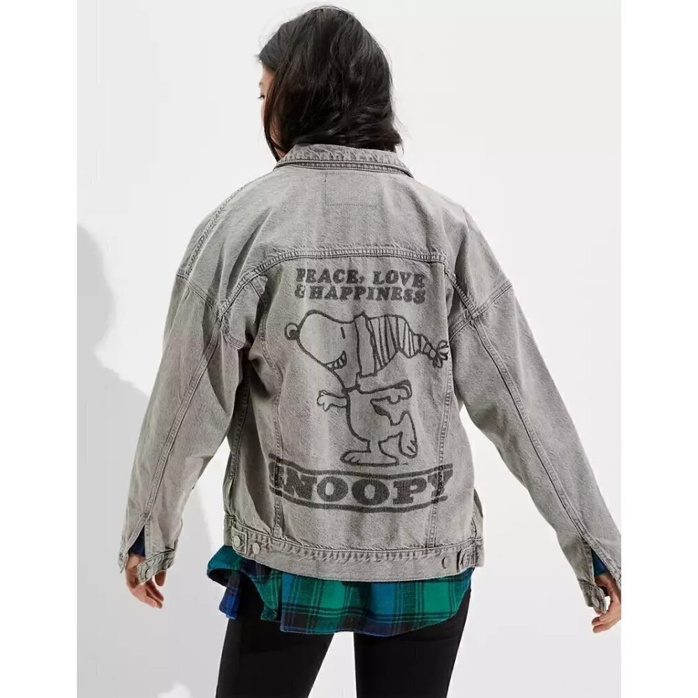 American Eagle X Peanuts Collaboration Stonewash Black Denim Jacket - Small